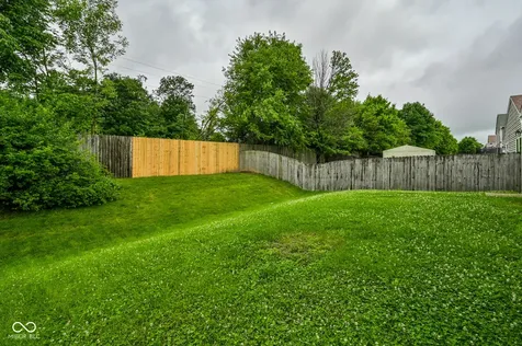 1804 Feather Reed Lane Greenwood IN 46143
