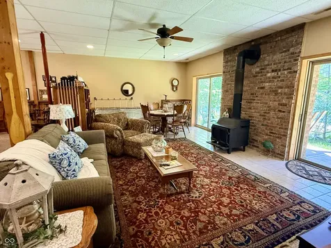 2576 S Glen Cove Martinsville IN 46151