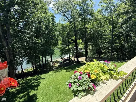 2576 S Glen Cove Martinsville IN 46151