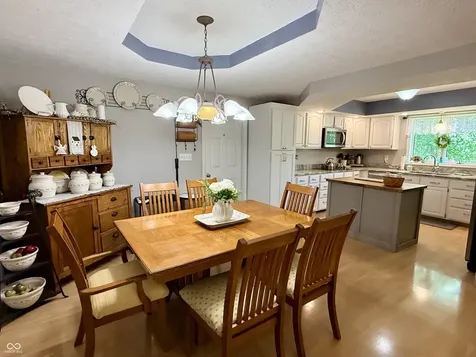 2576 S Glen Cove Martinsville IN 46151