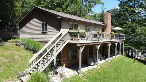 2576 S Glen Cove Martinsville IN 46151