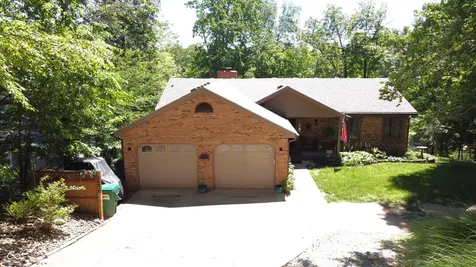 2576 S Glen Cove Martinsville IN 46151