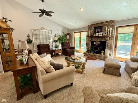 2576 S Glen Cove Martinsville IN 46151