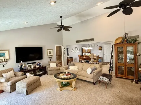 2576 S Glen Cove Martinsville IN 46151