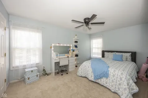 5889 Pebblestream Drive Carmel IN 46033