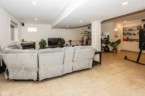 5889 Pebblestream Drive Carmel IN 46033