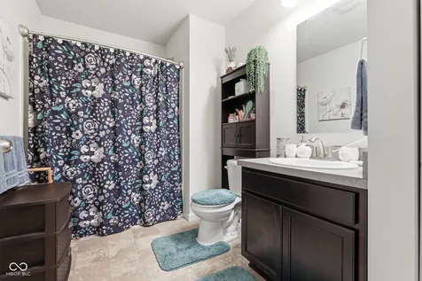 12075 Scoria Drive Fishers IN 46038