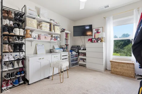 12075 Scoria Drive Fishers IN 46038