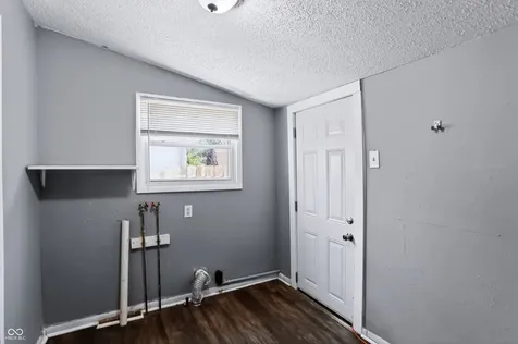 4929 W Caven Street Indianapolis IN 46241