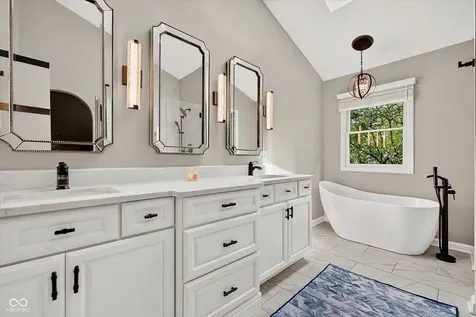 11501 Woodview East Drive Carmel IN 46032