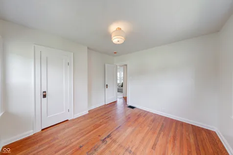 102 N Sheridan Avenue Indianapolis IN 46219