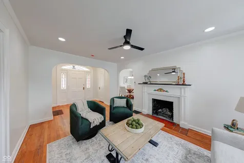 102 N Sheridan Avenue Indianapolis IN 46219