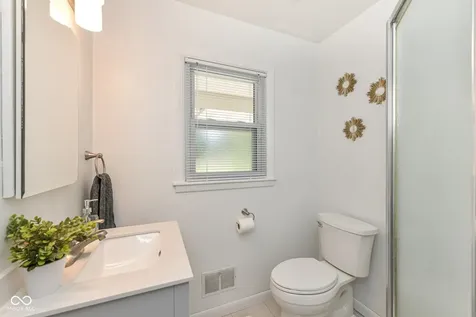 6905 Munsee Lane Indianapolis IN 46260