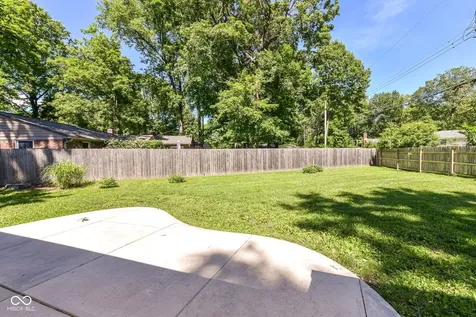 6905 Munsee Lane Indianapolis IN 46260