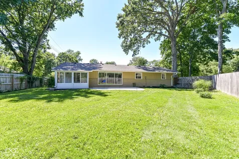 6905 Munsee Lane Indianapolis IN 46260
