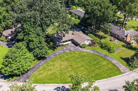 6905 Munsee Lane Indianapolis IN 46260