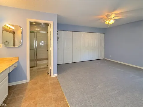 1526 Roanoke Drive Zionsville IN 46077