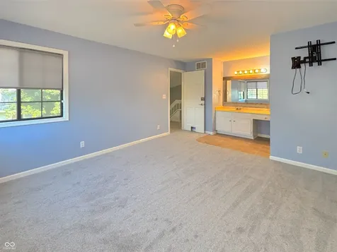 1526 Roanoke Drive Zionsville IN 46077