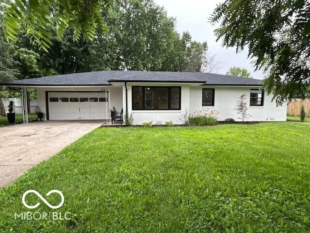 2705 W 38th Street Anderson IN 46011