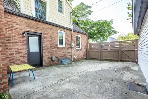 5934 Crittenden Avenue Indianapolis IN 46220