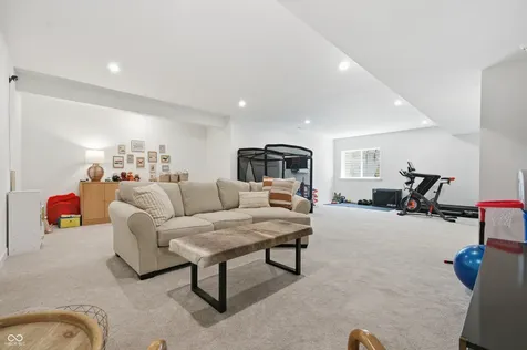 19949 Chatham Green Drive Westfield IN 46074