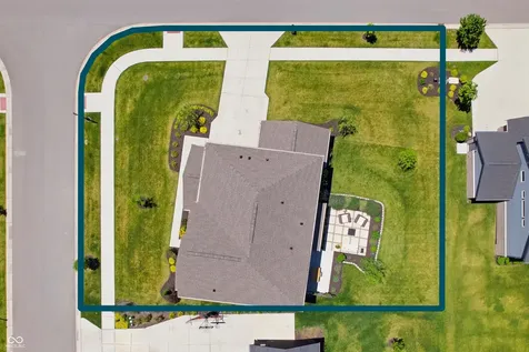 19949 Chatham Green Drive Westfield IN 46074