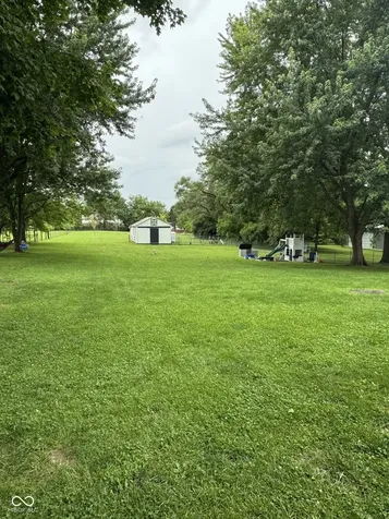 5245 E Edgewood Avenue Indianapolis IN 46237