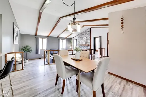 6768 W Brier Creek Drive New Palestine IN 46163