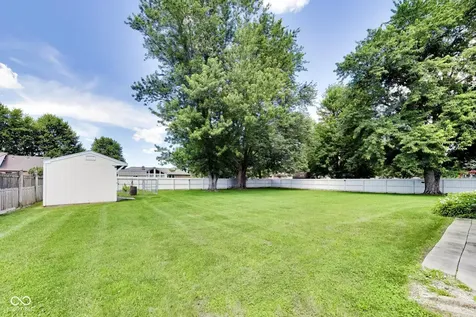 6768 W Brier Creek Drive New Palestine IN 46163