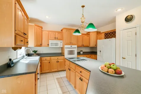 6750 Perrier Court Indianapolis IN 46278