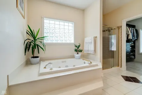 6750 Perrier Court Indianapolis IN 46278