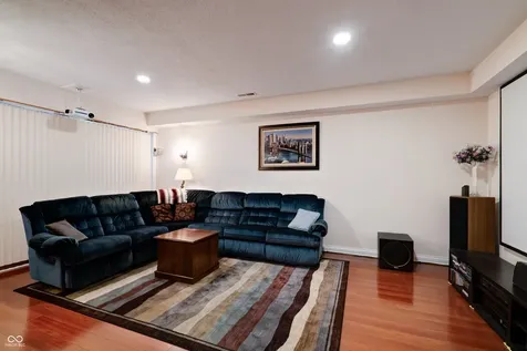6750 Perrier Court Indianapolis IN 46278