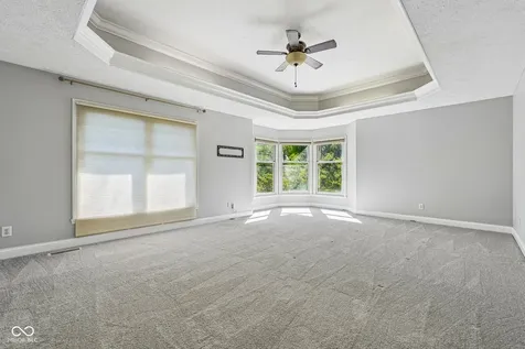 11464 Old Stone Drive Indianapolis IN 46236