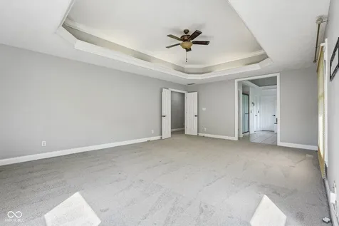 11464 Old Stone Drive Indianapolis IN 46236