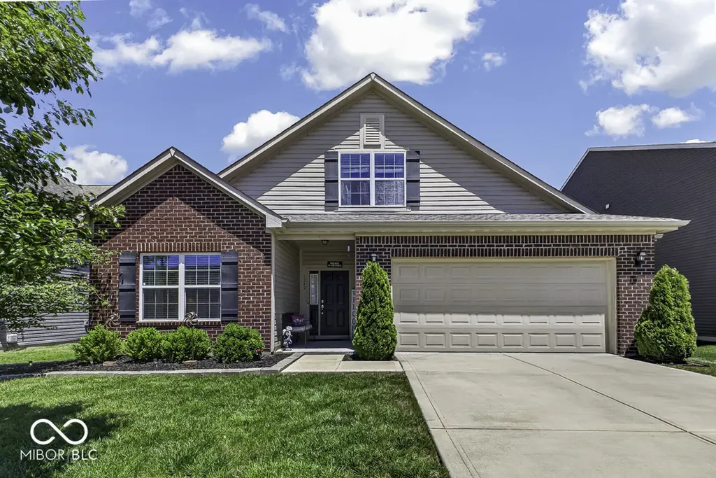 1242 Northcraft Court Franklin IN 46131