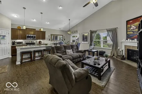 1242 Northcraft Court Franklin IN 46131
