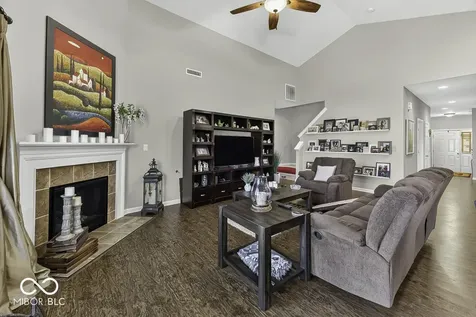 1242 Northcraft Court Franklin IN 46131