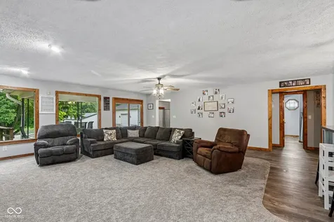 528 N Pearl Street Thorntown IN 46071