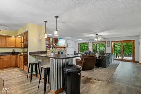 528 N Pearl Street Thorntown IN 46071