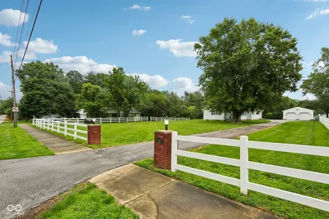 528 N Pearl Street Thorntown IN 46071