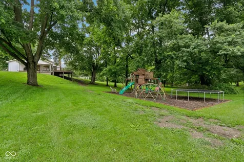 528 N Pearl Street Thorntown IN 46071