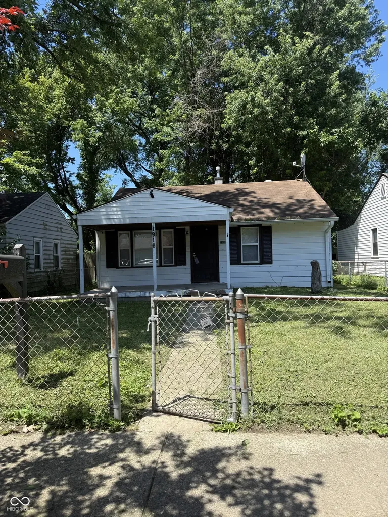 1916 N Colorado Avenue Indianapolis IN 46218