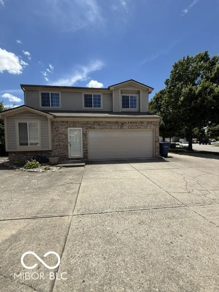 9977 Worthington Boulevard Fishers IN 46038