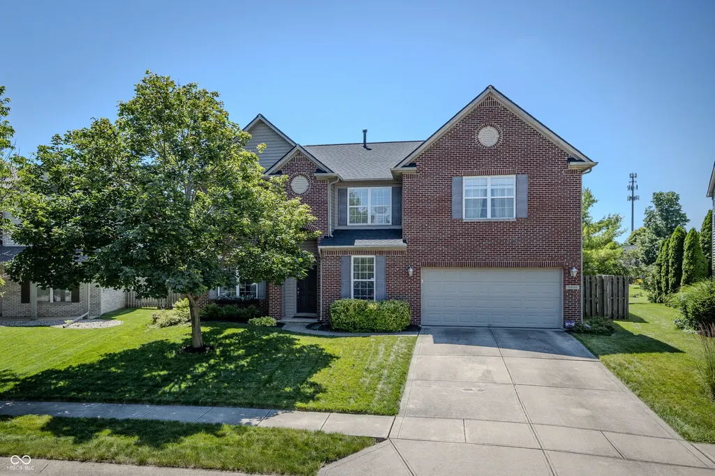 5825 Courtyard Crescent Indianapolis IN 46234