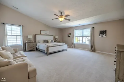 5825 Courtyard Crescent Indianapolis IN 46234