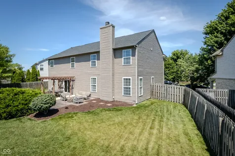 5825 Courtyard Crescent Indianapolis IN 46234