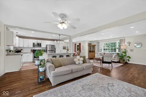 7341 W Sacramento Drive Greenfield IN 46140