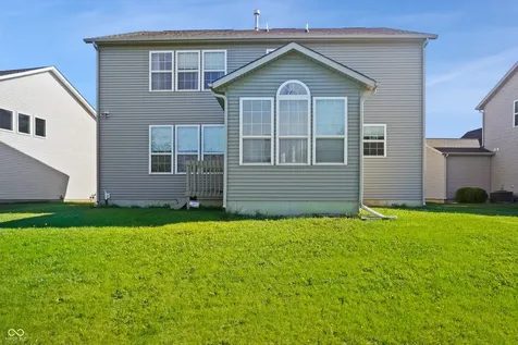 7895 Blue Jay Way Zionsville IN 46077