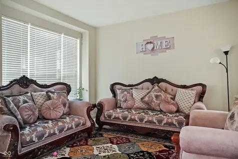 7895 Blue Jay Way Zionsville IN 46077