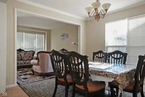 7895 Blue Jay Way Zionsville IN 46077
